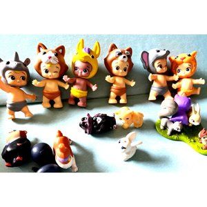 Twozies Moose Toys Lot of Babies cute toys